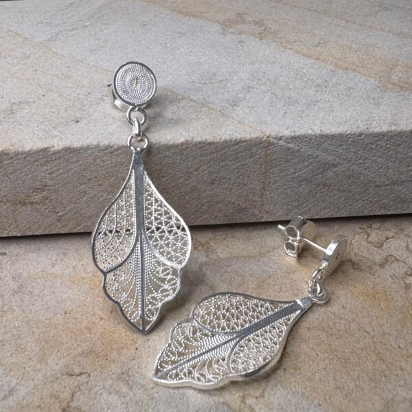 Aretes Hoja Ash