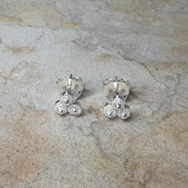 Aretes Tres Tomatillos - Image 2