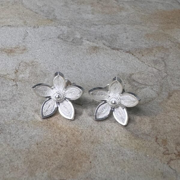 Aretes Flor Alamanda