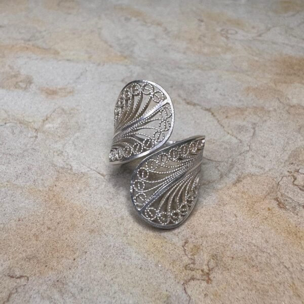 Anillo Hoja