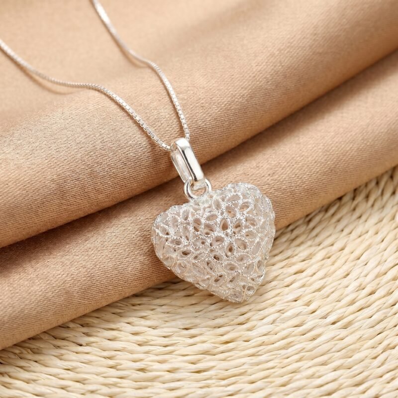 Cadena Con Dije Corazón Salvaje