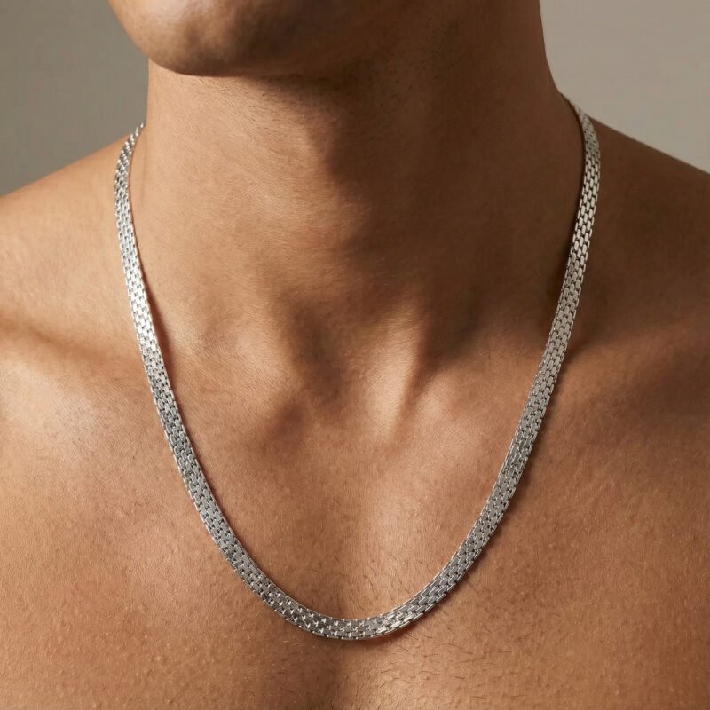 Alternative view of Cadena Perseo Hombre