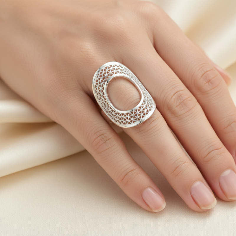 Alternative view of Anillo Selene