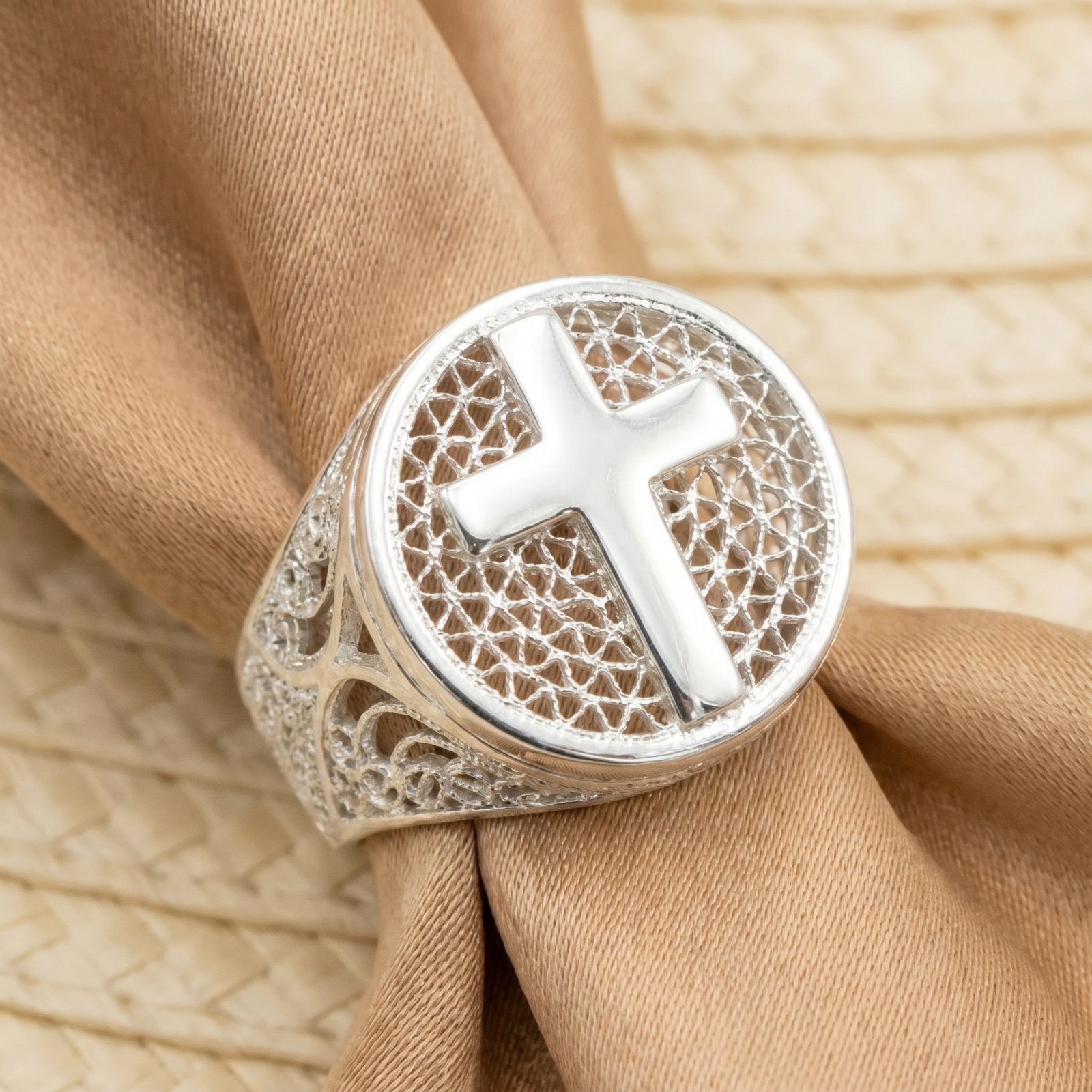 Anillo Cruz