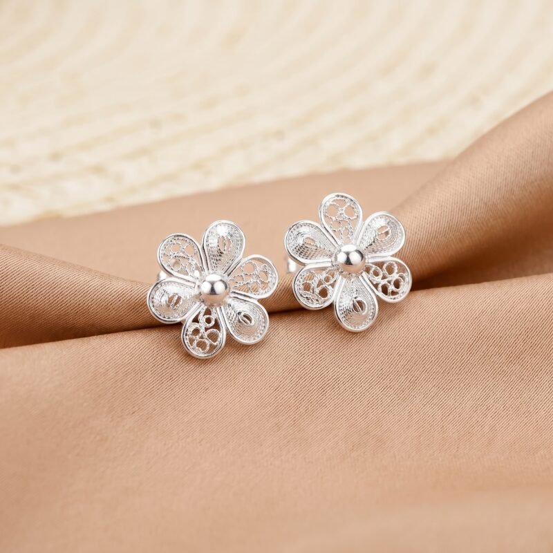 Aretes Antheia
